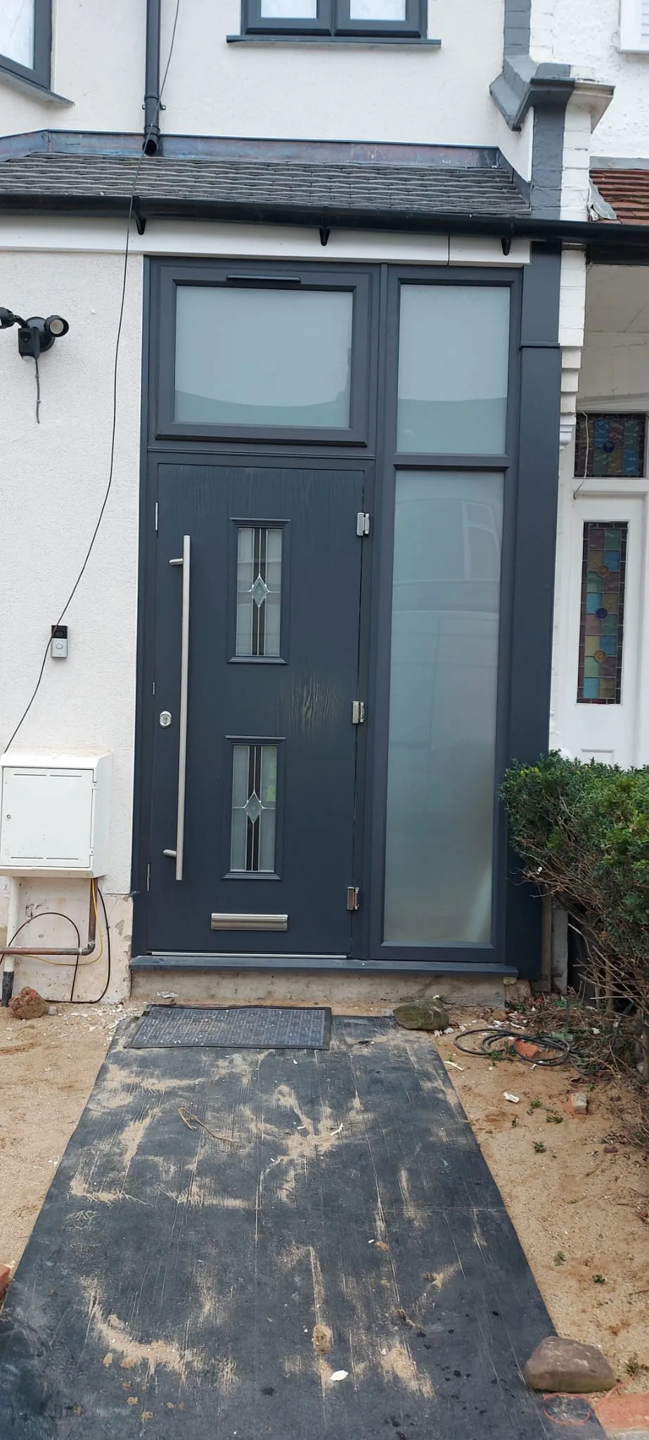 Single Doors installation 11