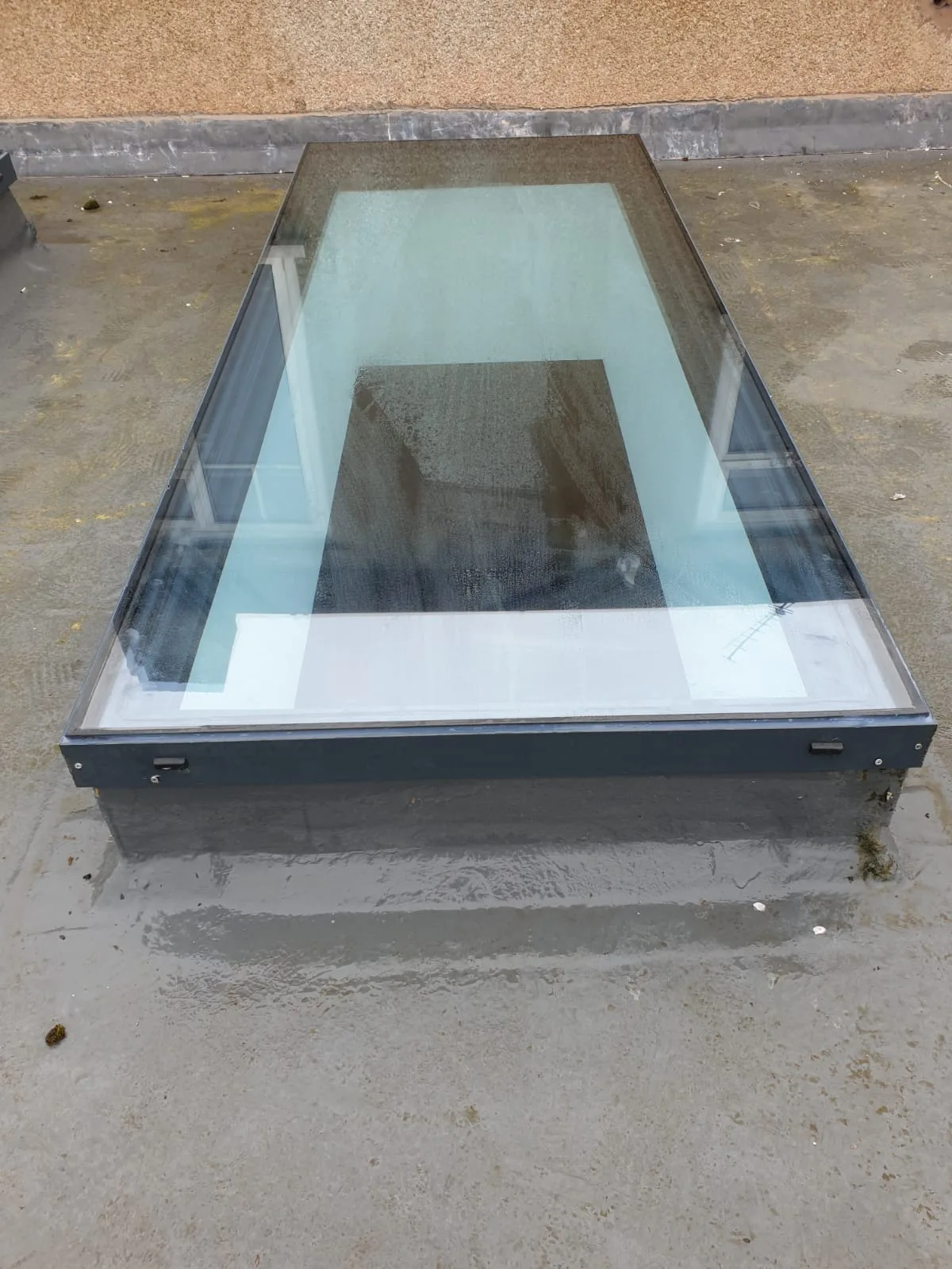 Slim Rooflights installation 8